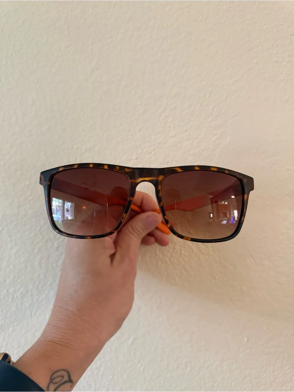 Tortoiseshell Men's Sunglasses - Brown Lenses